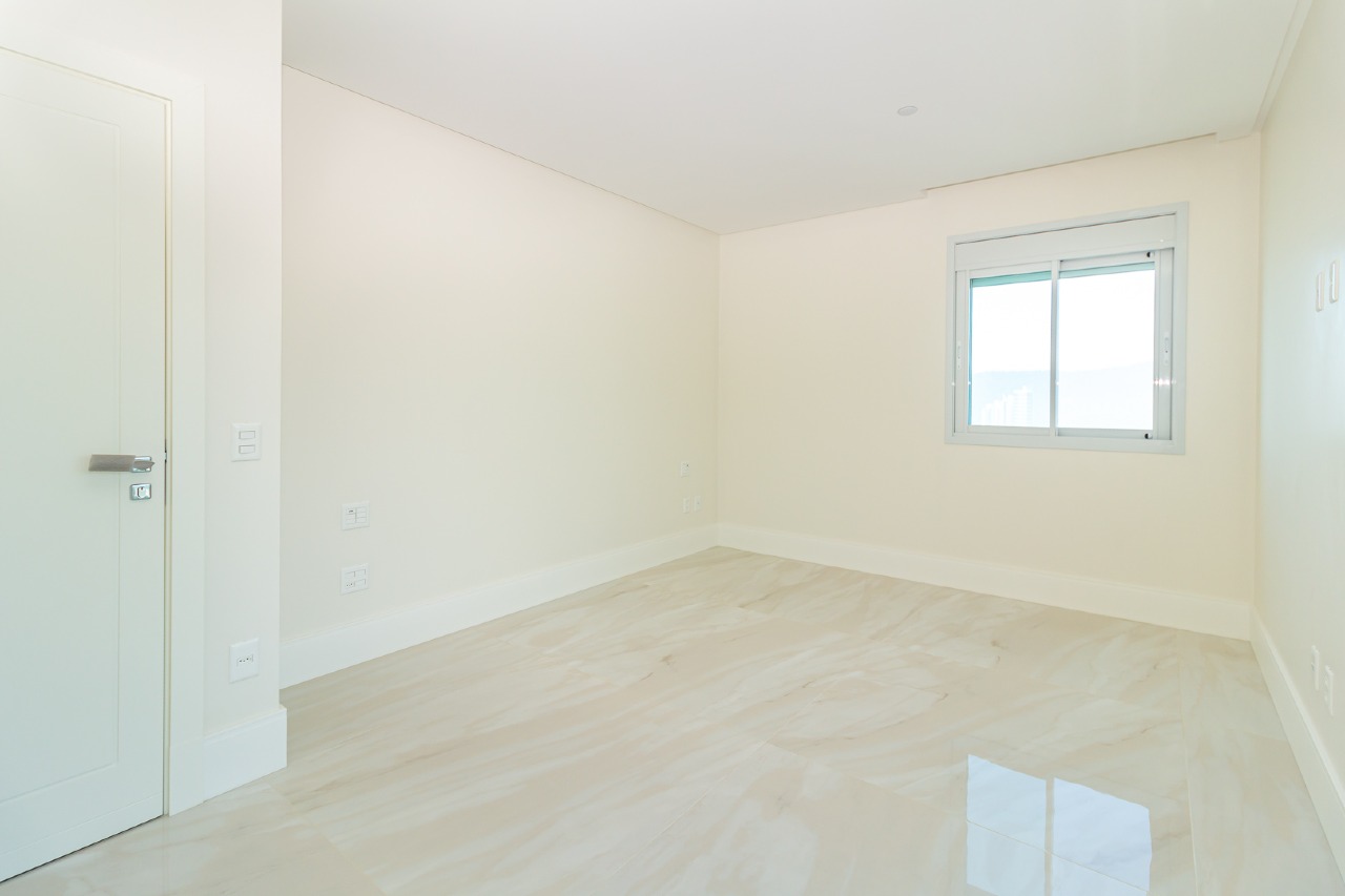 Apartamento à venda no Barra Sul: 