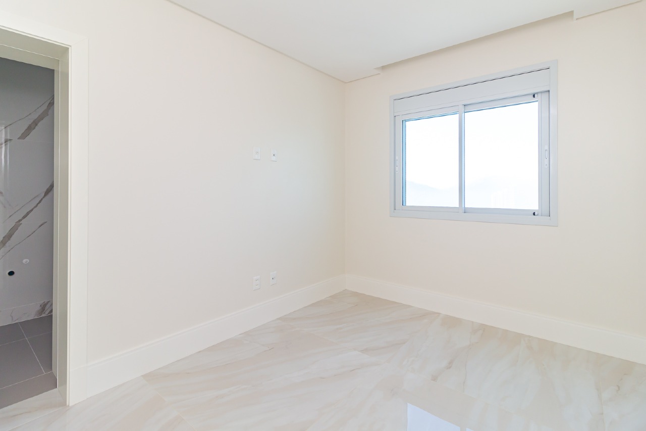 Apartamento à venda no Barra Sul: 