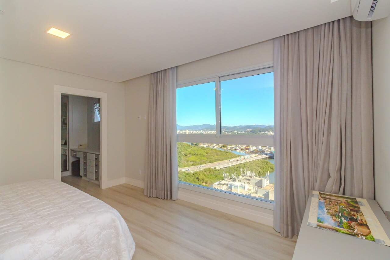 Apartamento à venda no Barra Sul: 