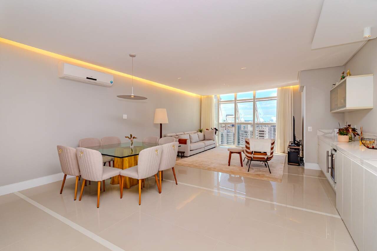 Apartamento à venda no Centro: 