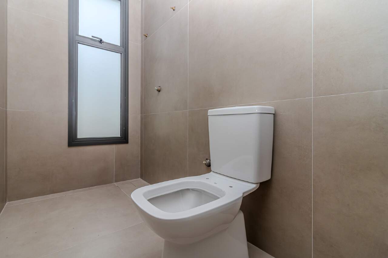Apartamento à venda no Pioneiros: 