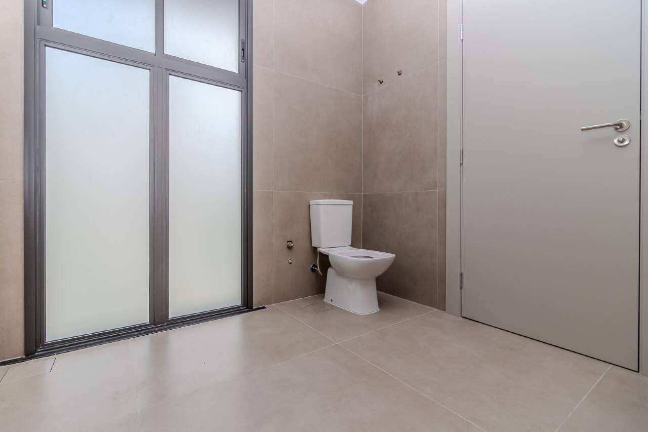 Apartamento à venda no Pioneiros: 
