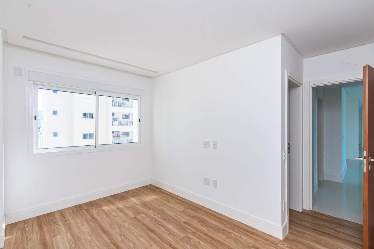 Apartamento à venda no Barra Sul: 