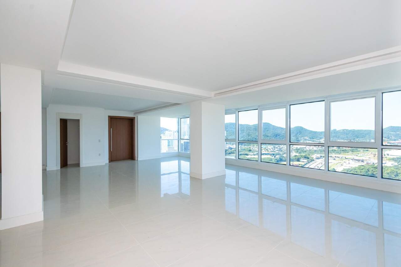 Apartamento à venda no Barra Sul: 