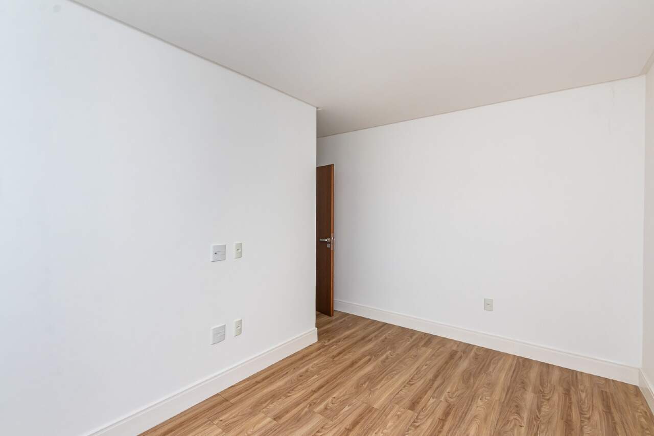 Apartamento à venda no Barra Sul: 