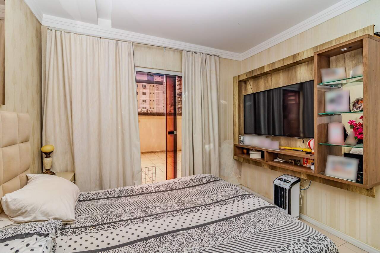 Apartamento diferenciado à venda no Centro: 