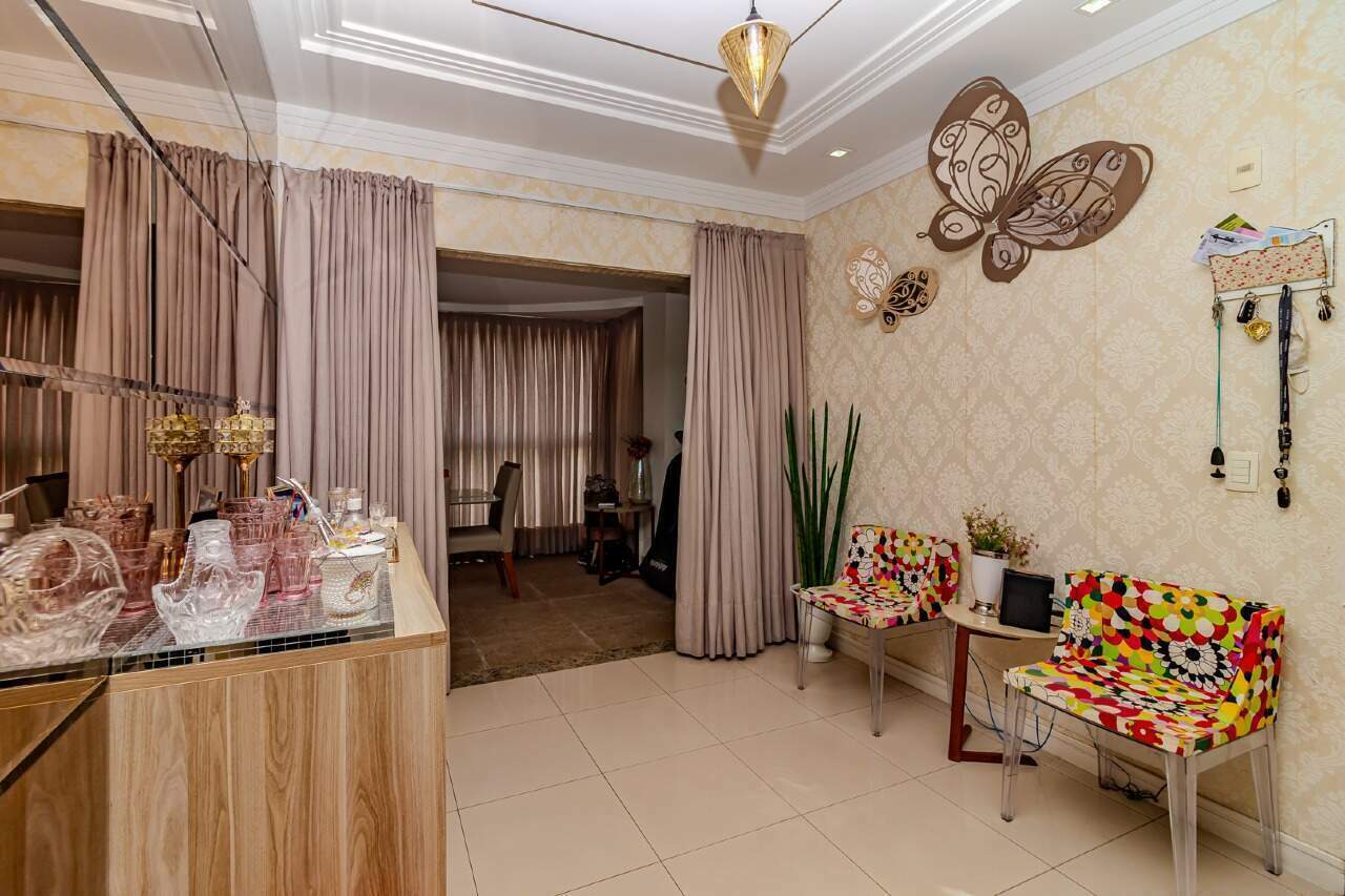 Apartamento diferenciado à venda no Centro: 