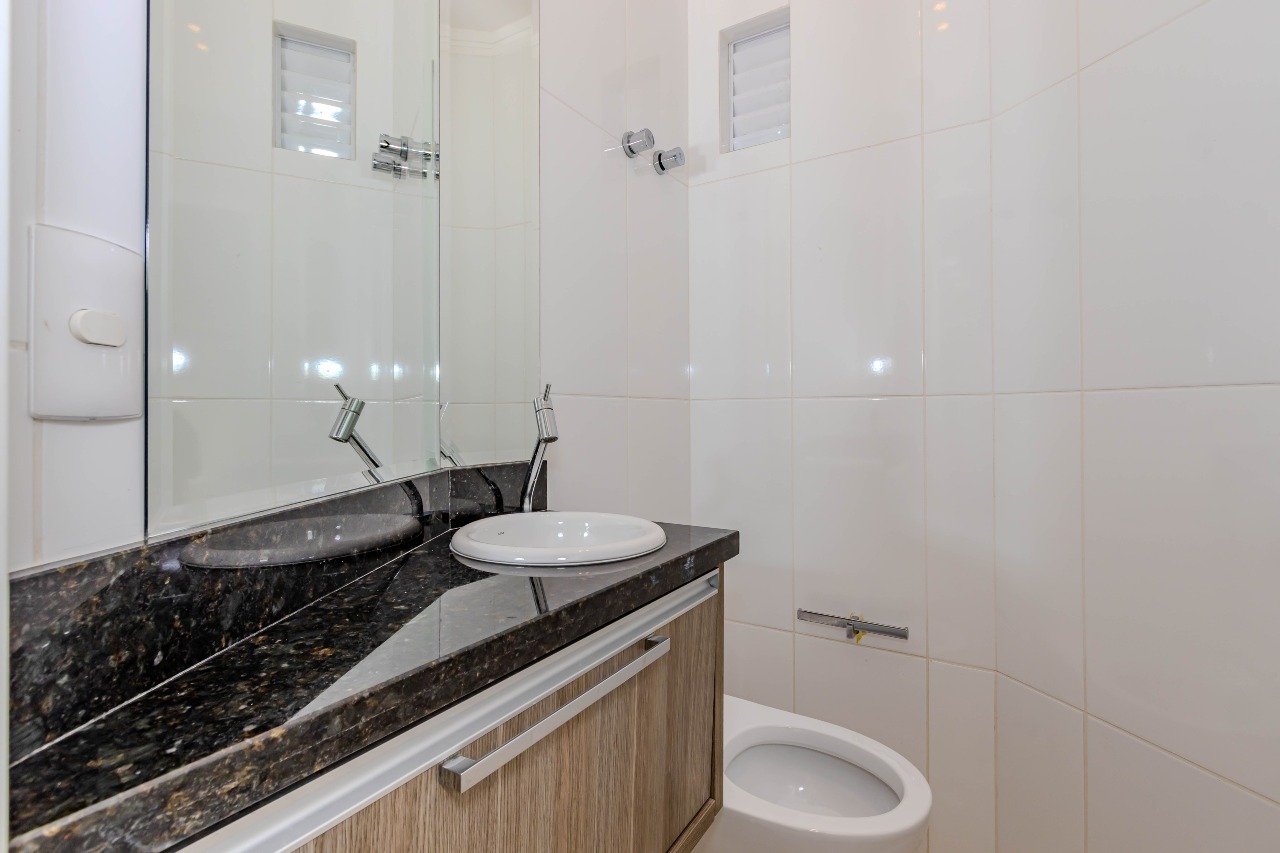 Apartamento diferenciado à venda no Pioneiros: 