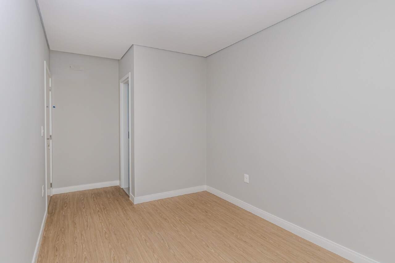 Apartamento à venda no Praia dos Amores: 