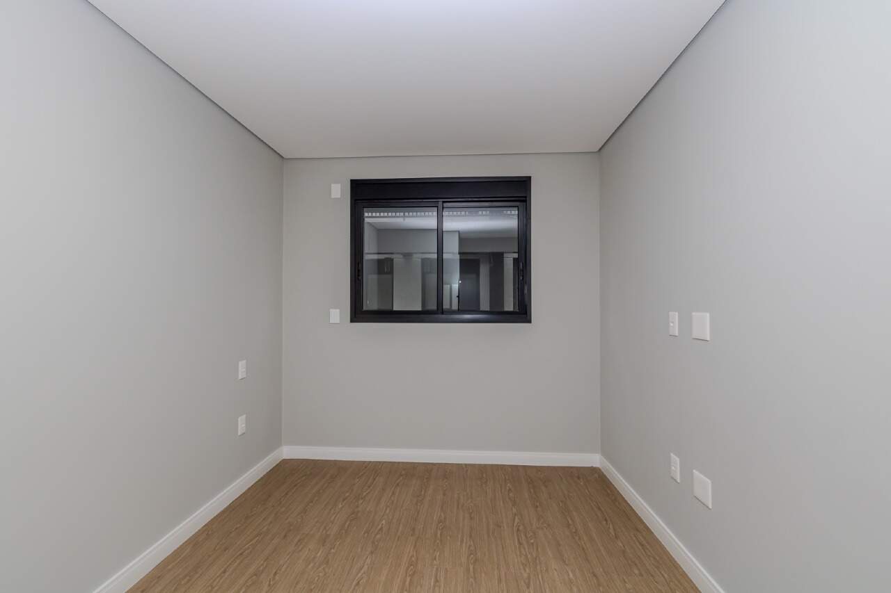 Apartamento à venda no Praia dos Amores: 