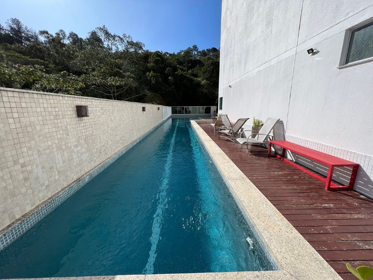 Apartamento à venda no Pioneiros: 
