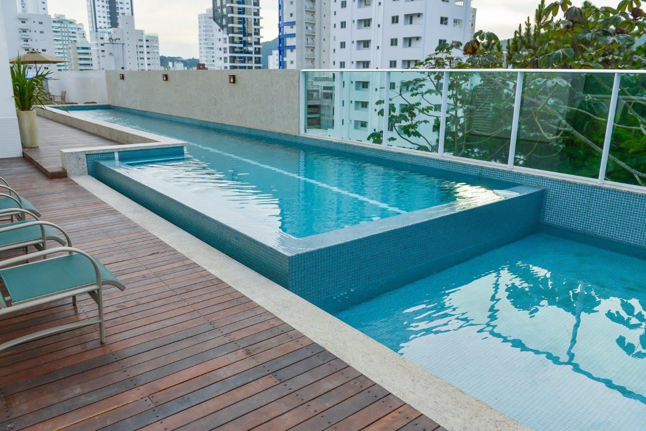 Apartamento à venda no Pioneiros: 