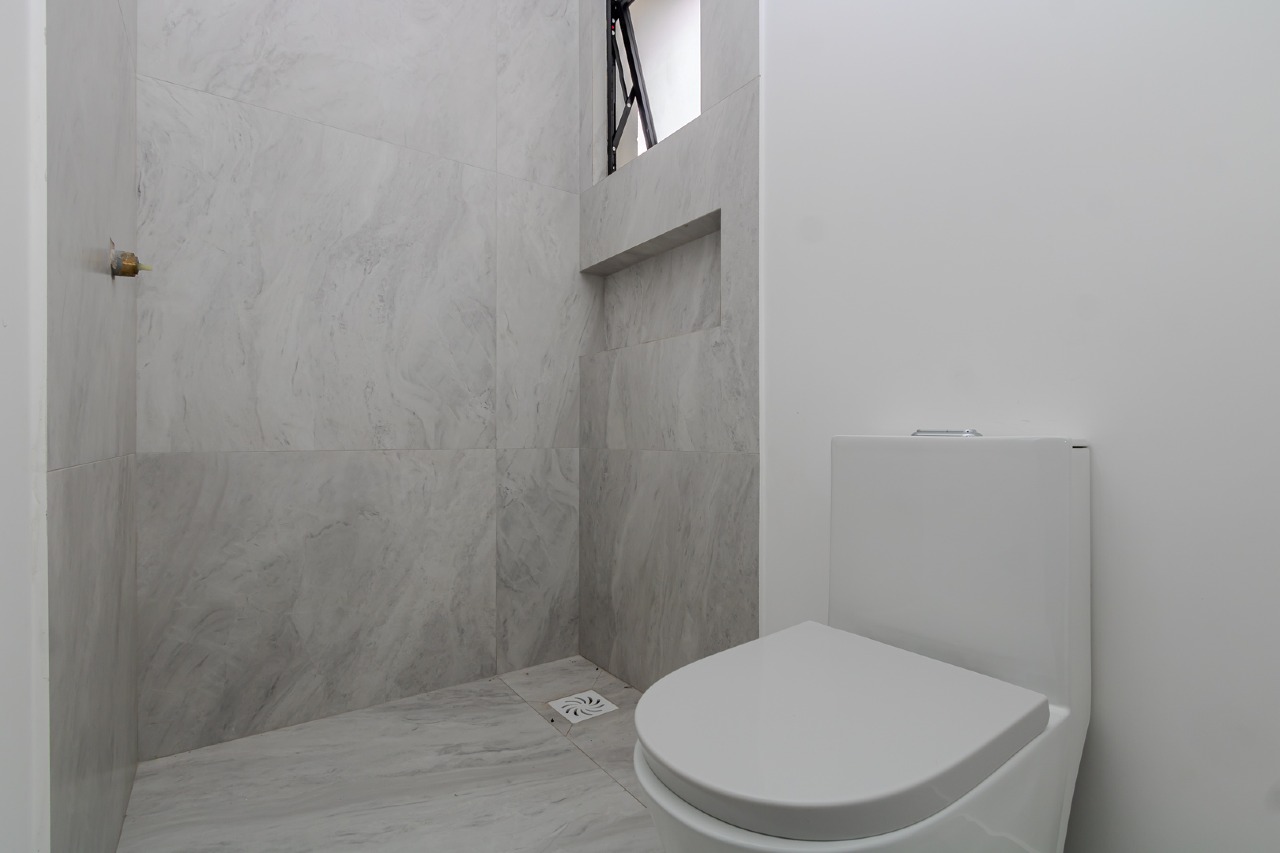 Apartamento à venda no Pioneiros: 