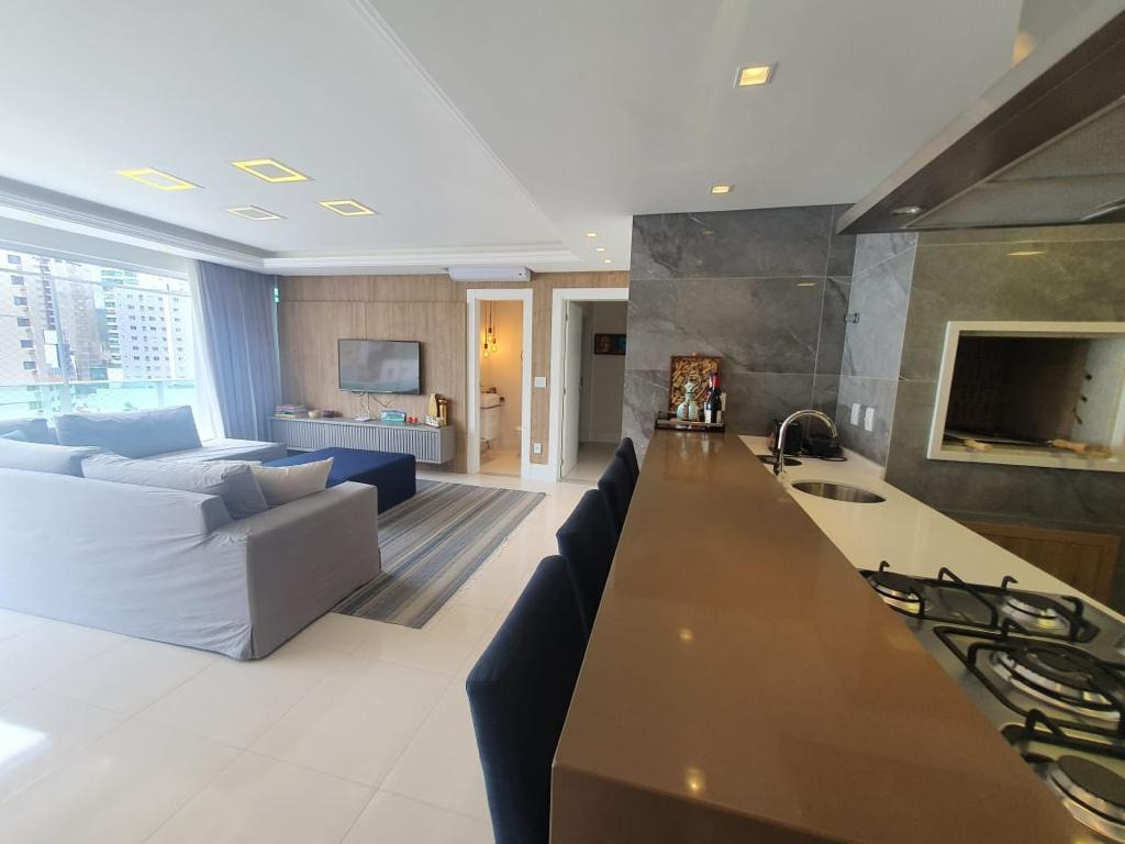 Apartamento diferenciado à venda no Centro: 