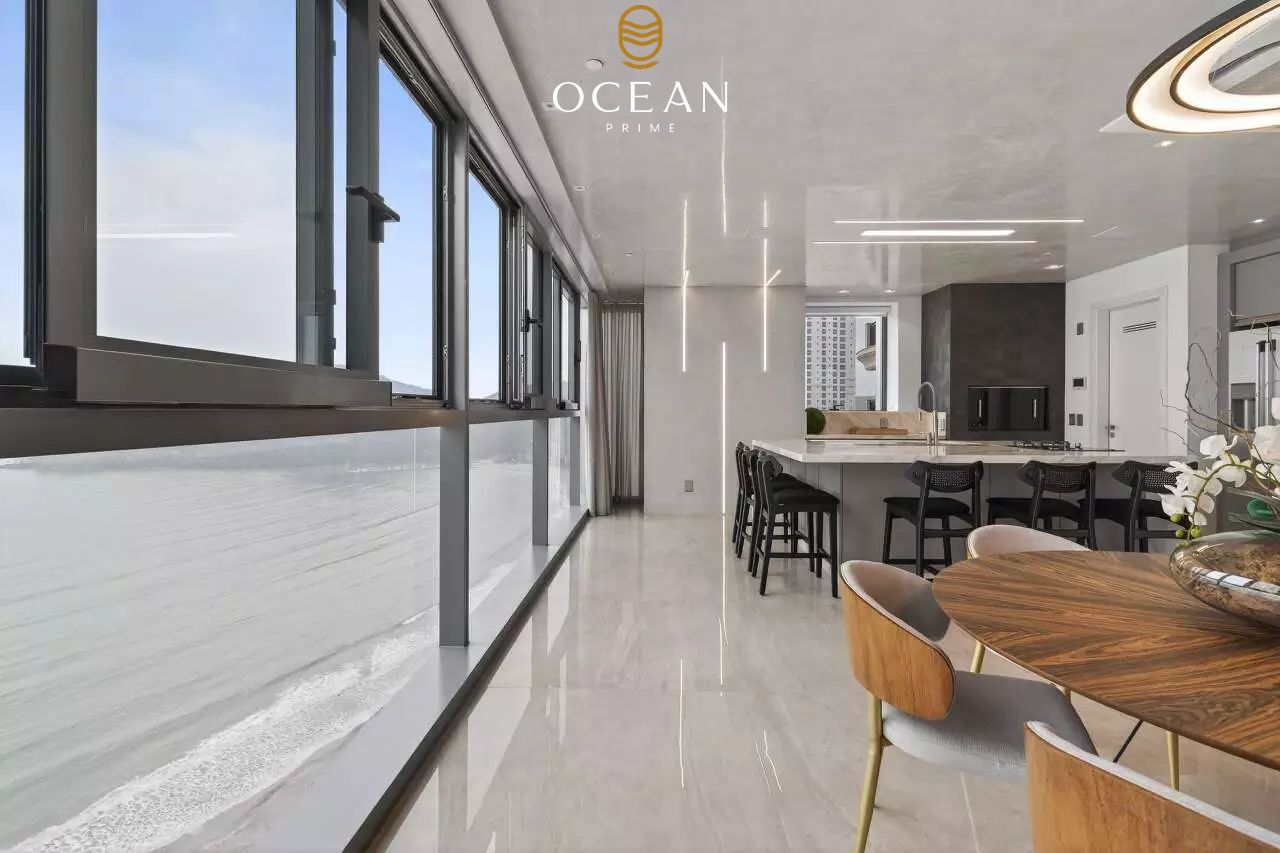 Apartamento à venda no Frente Mar: 