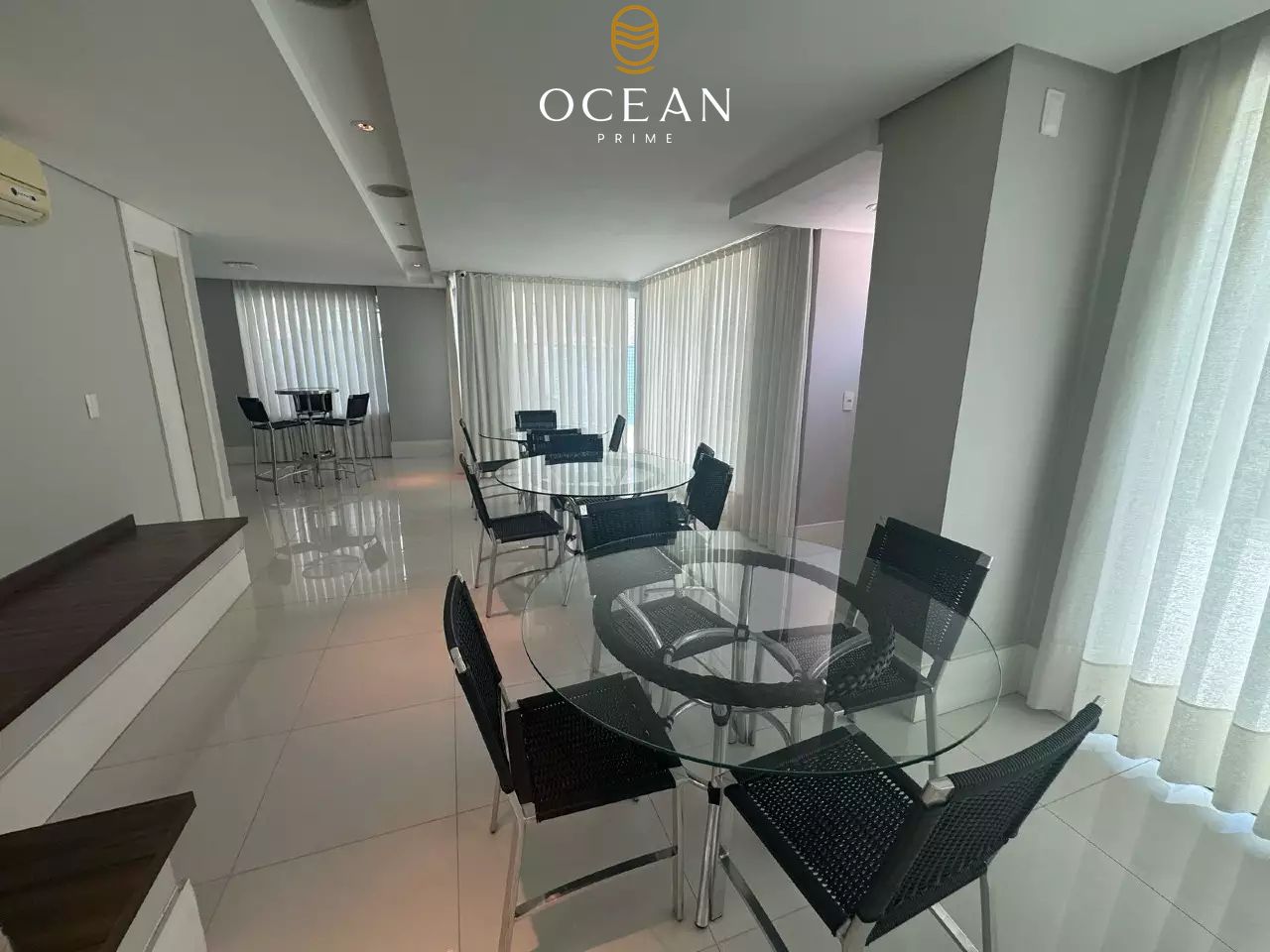 Apartamento Duplex à venda, 3 quartos, 3 suítes, 2 vagas, Centro - Balneário Camboriú/SC