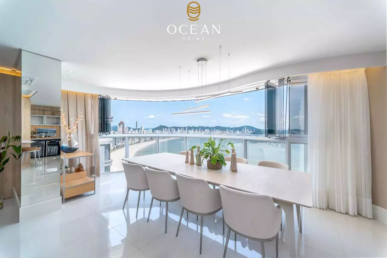 Apartamento à venda no Frente Mar: 