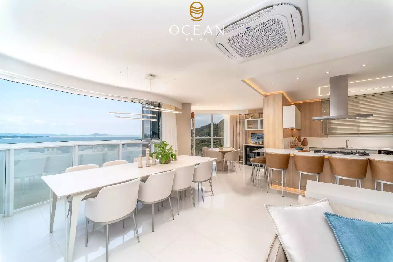 Apartamento à venda no Frente Mar: 