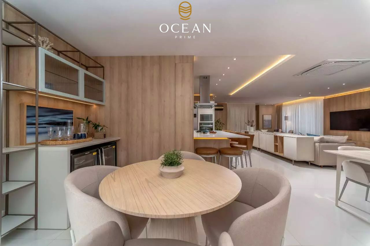 Apartamento à venda no Frente Mar: 
