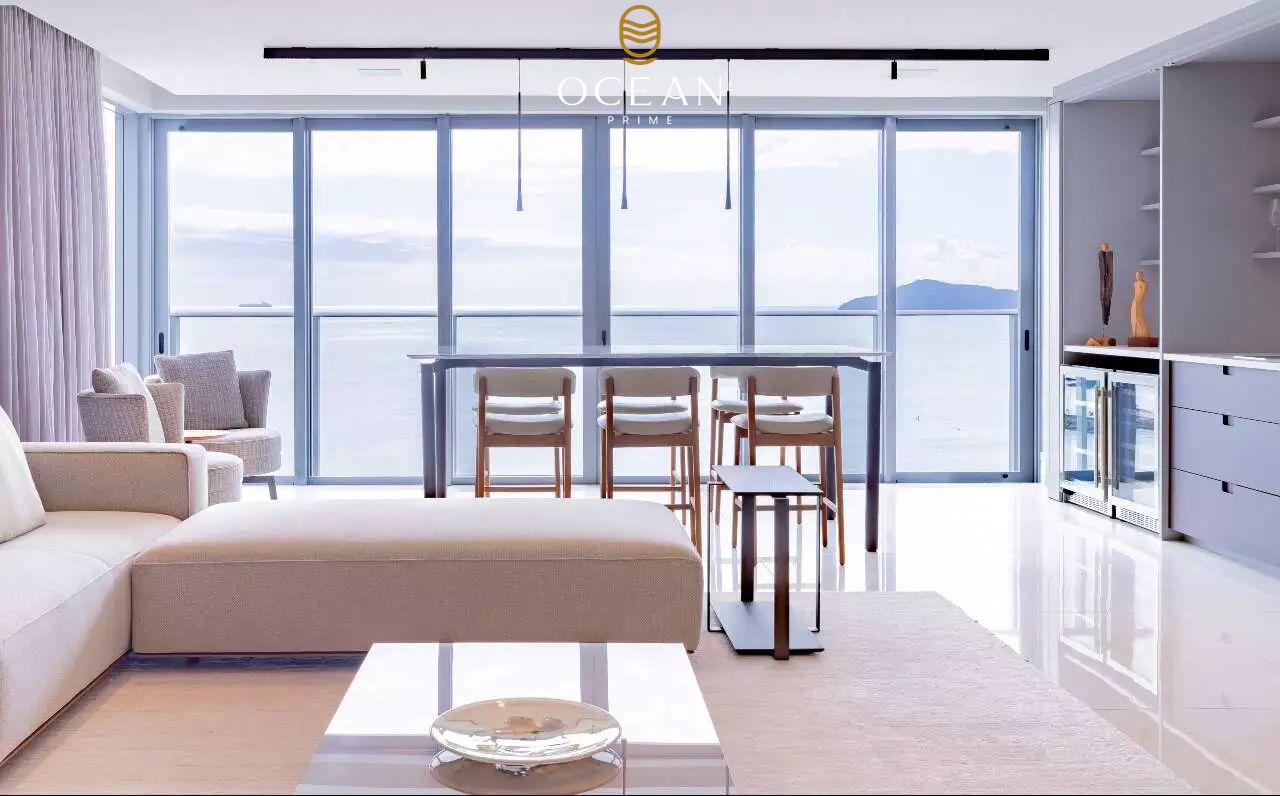Apartamento à venda no Frente Mar: