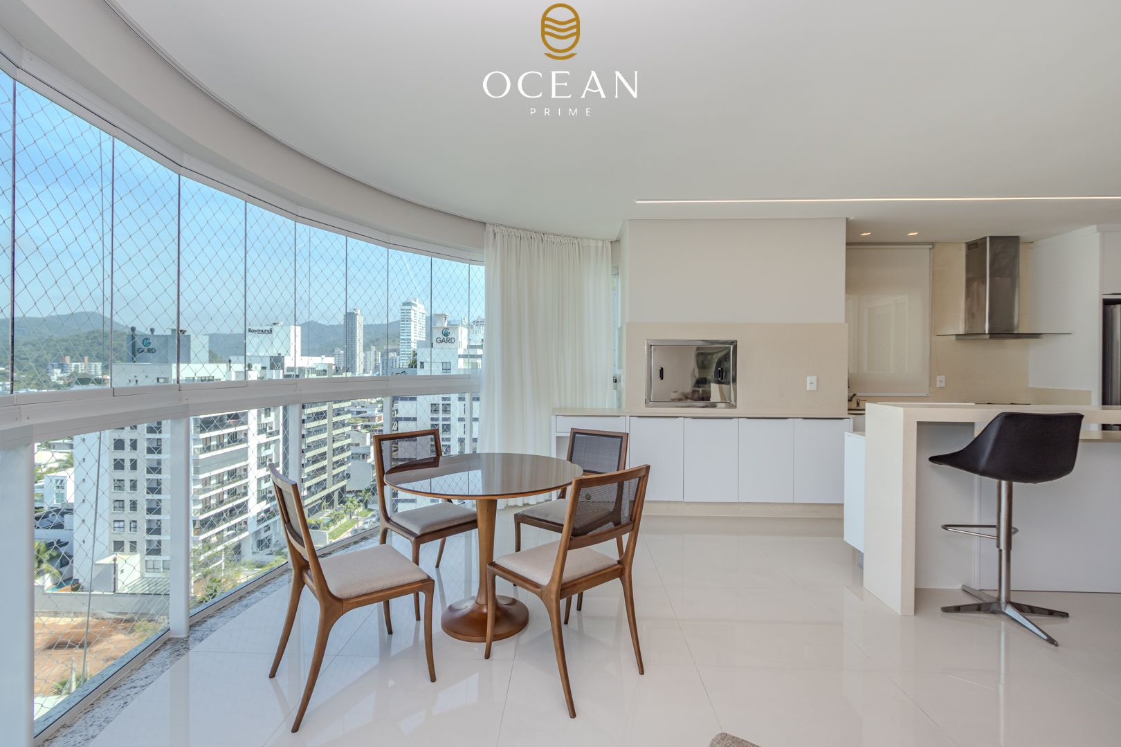 Apartamento à venda em Pioneiros, Balneário Camboriú/SC — foto 2 de 25
