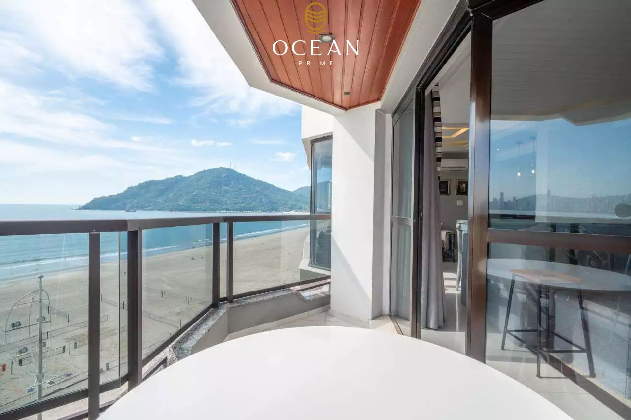Apartamento à venda no Frente Mar: