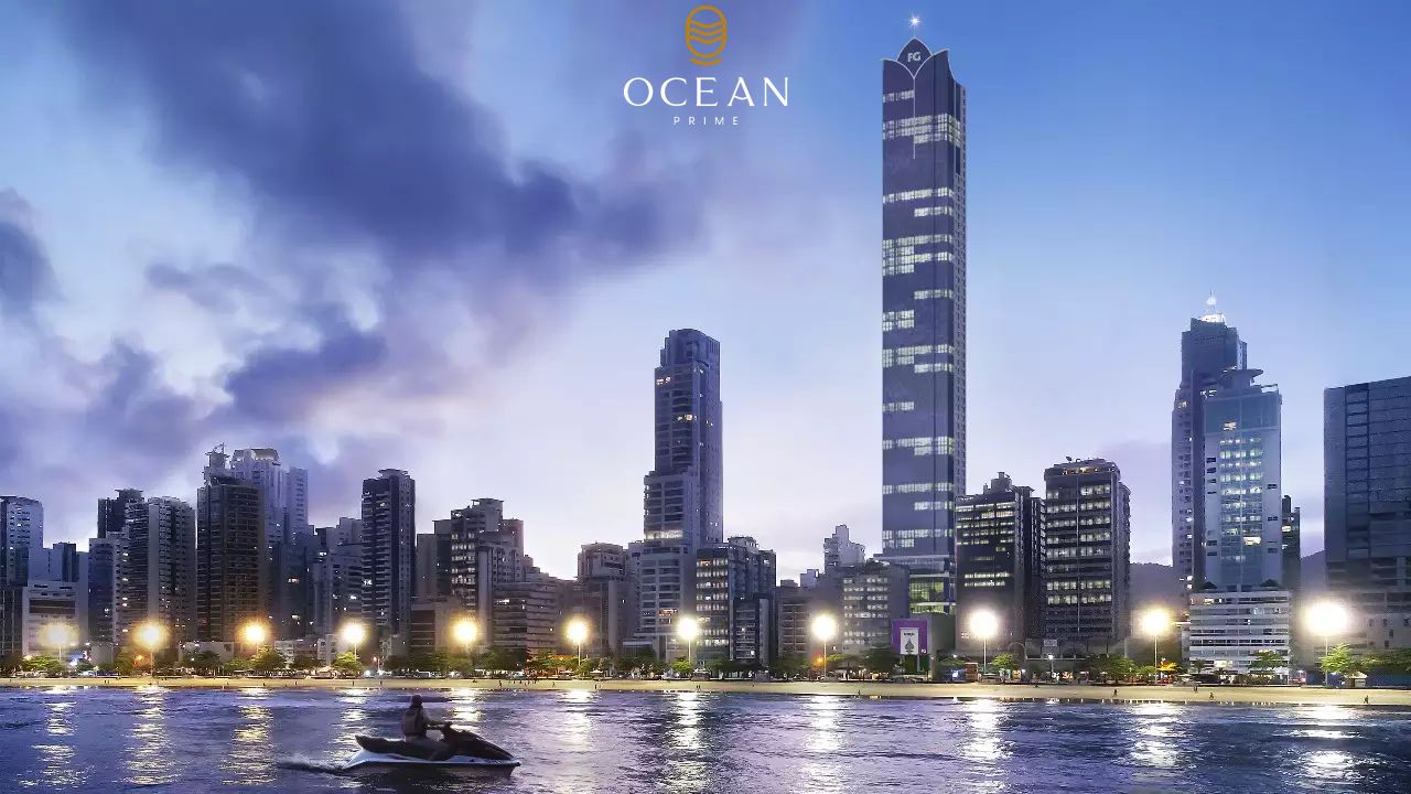 Apartamento no Edifício Boreal Tower em Balneário Camboriú - Frente Mar