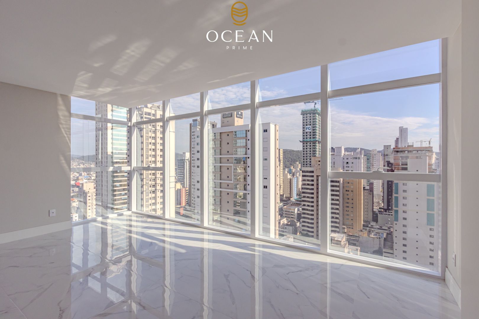 Apartamento à venda em Centro, Balneário Camboriú/SC — foto principal