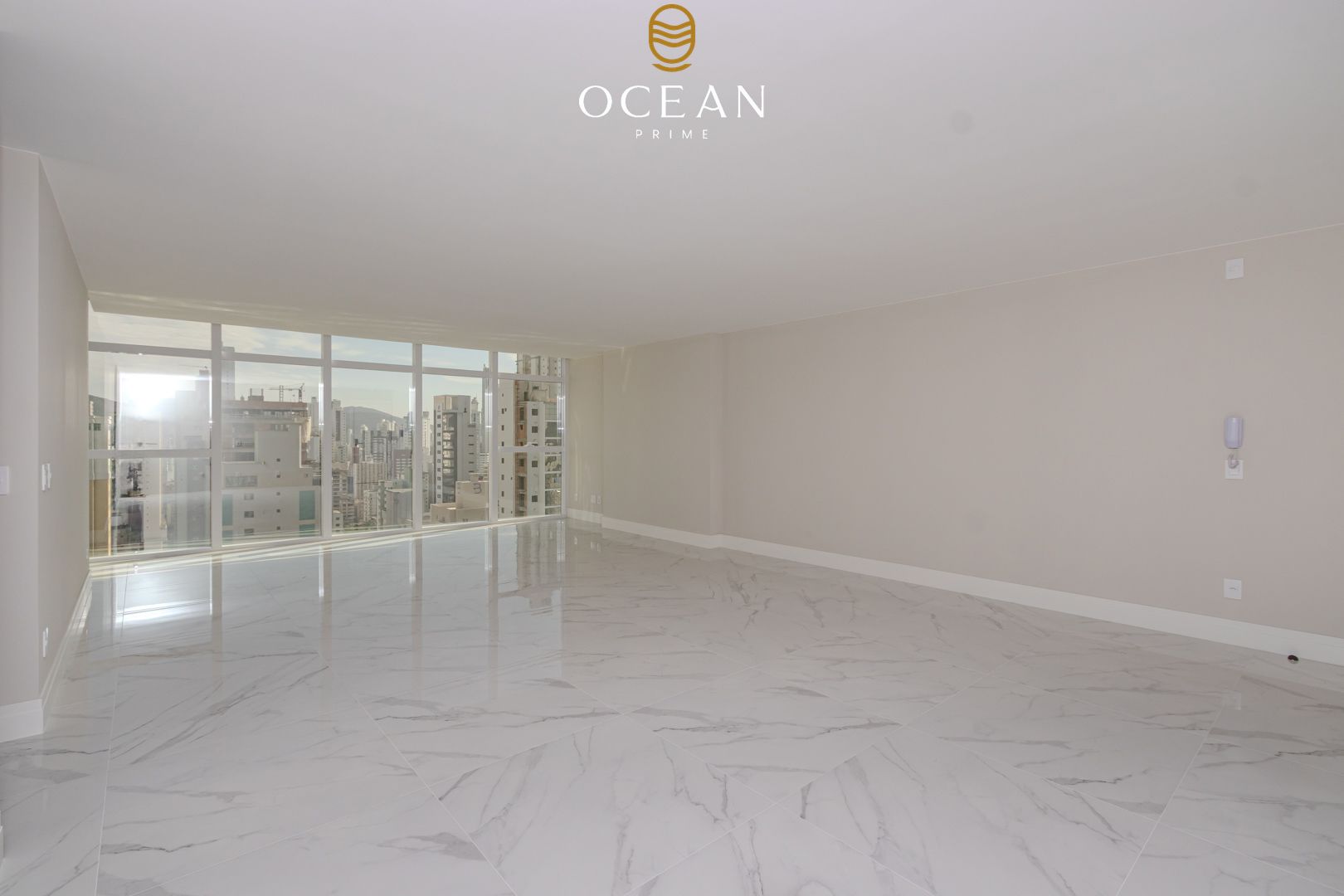 Apartamento à venda em Centro, Balneário Camboriú/SC — foto 4 de 24