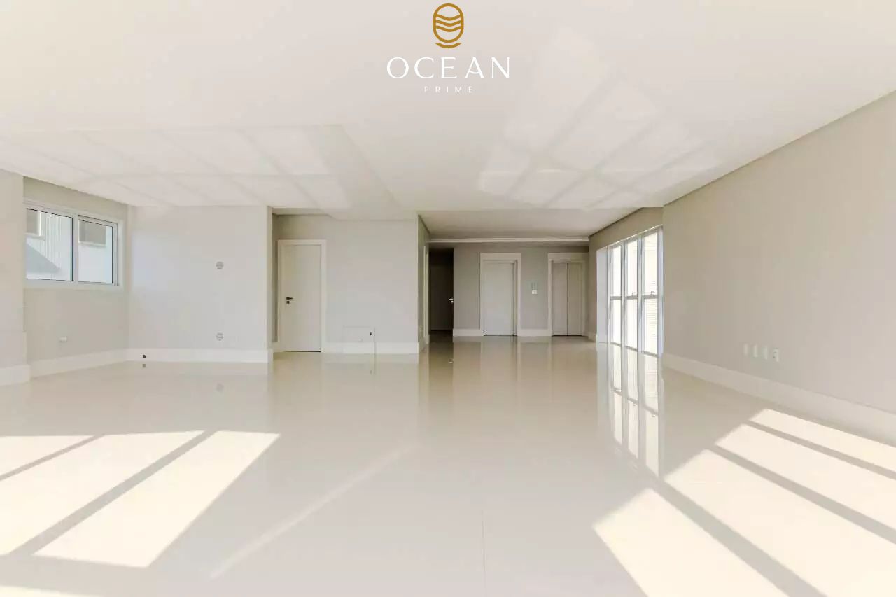 Apartamento à venda no Frente Mar: