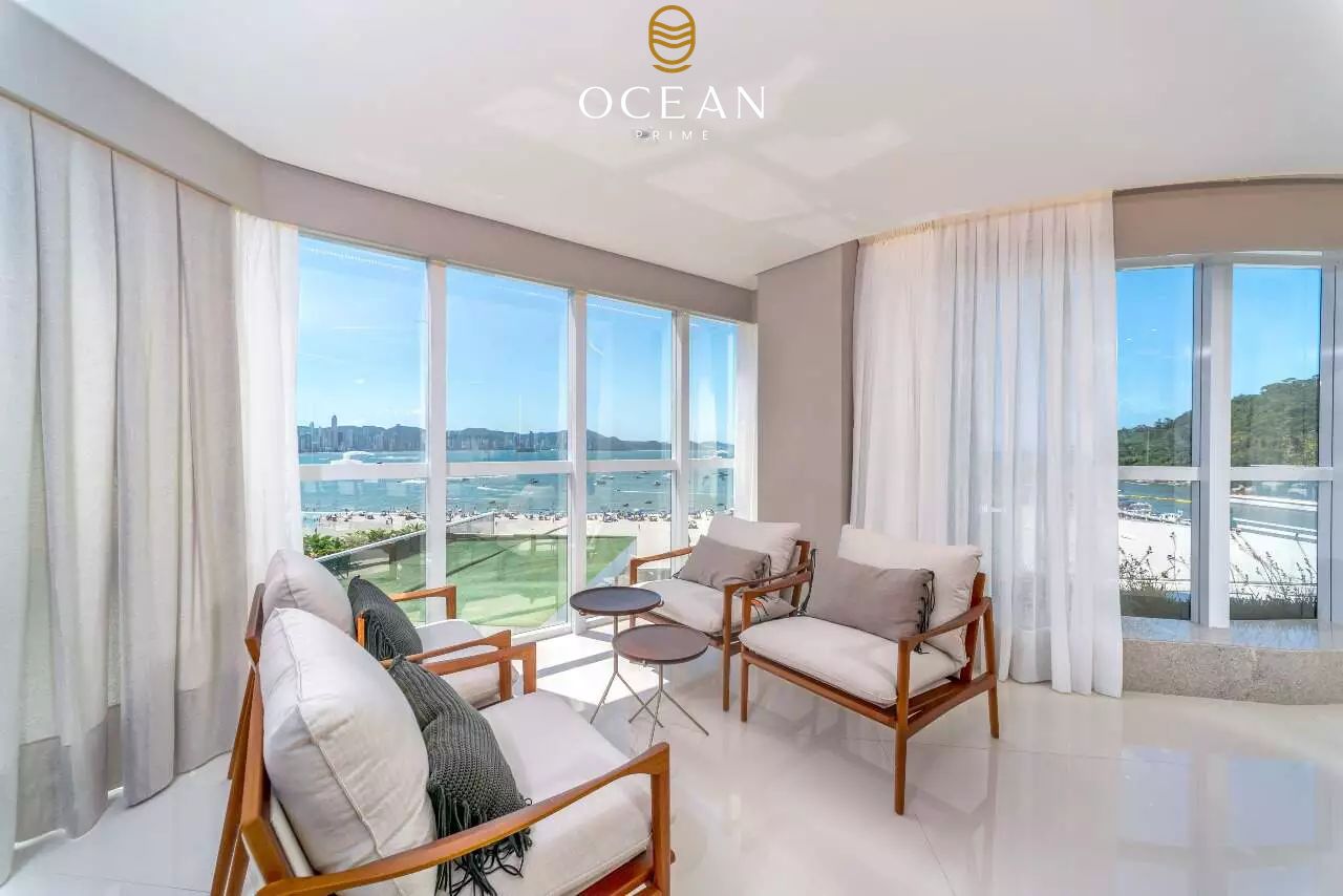 Apartamento à venda no Frente Mar: 