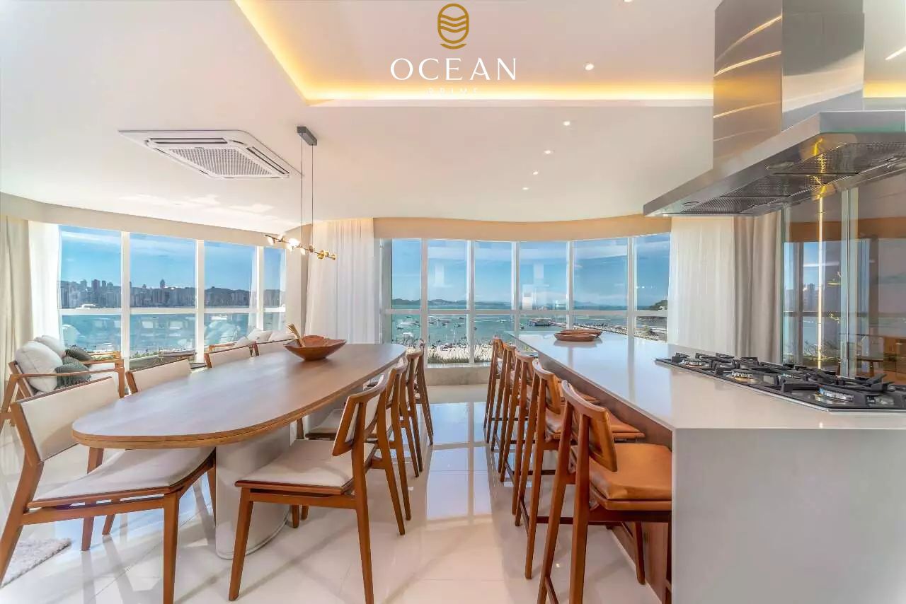Apartamento à venda no Frente Mar: 