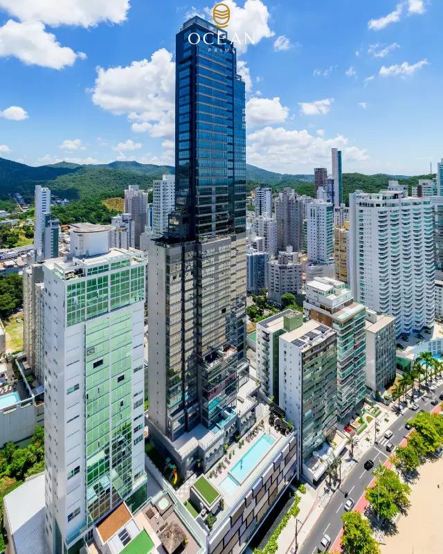 Apartamento no Edifício Splendido - Pronto para morar - FRENTE MAR -