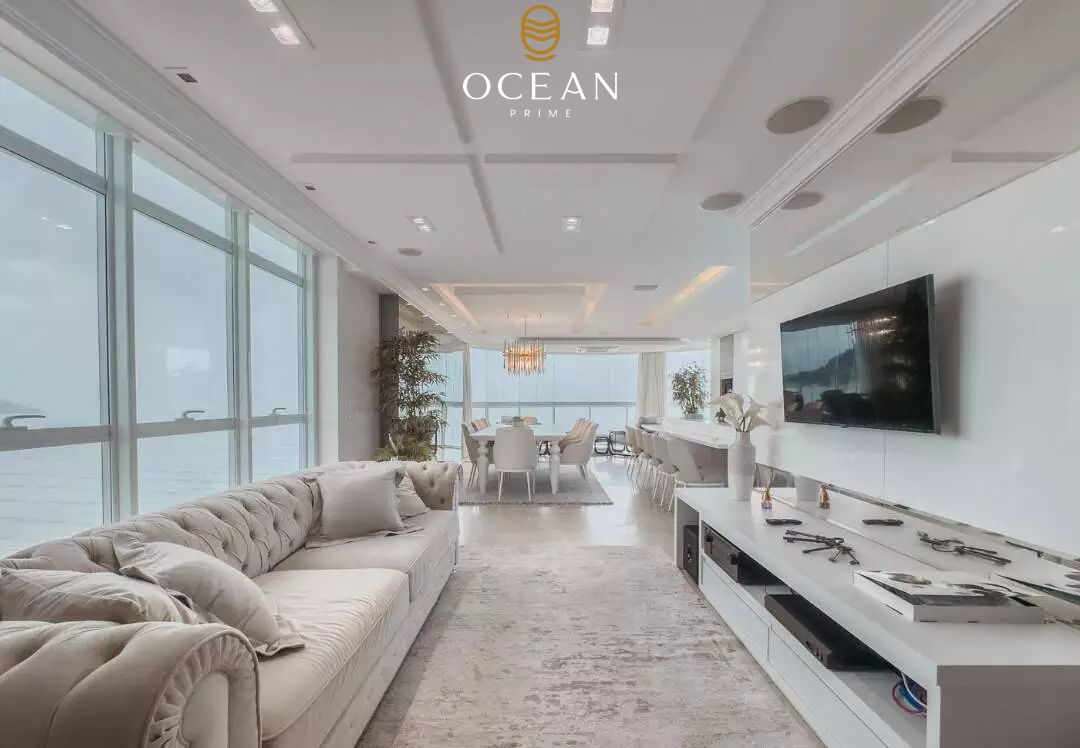 Cobertura Duplex à venda no Frente Mar: