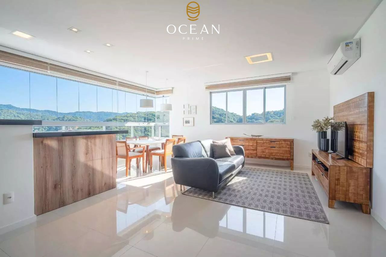 Apartamento à venda no Pioneiros: 