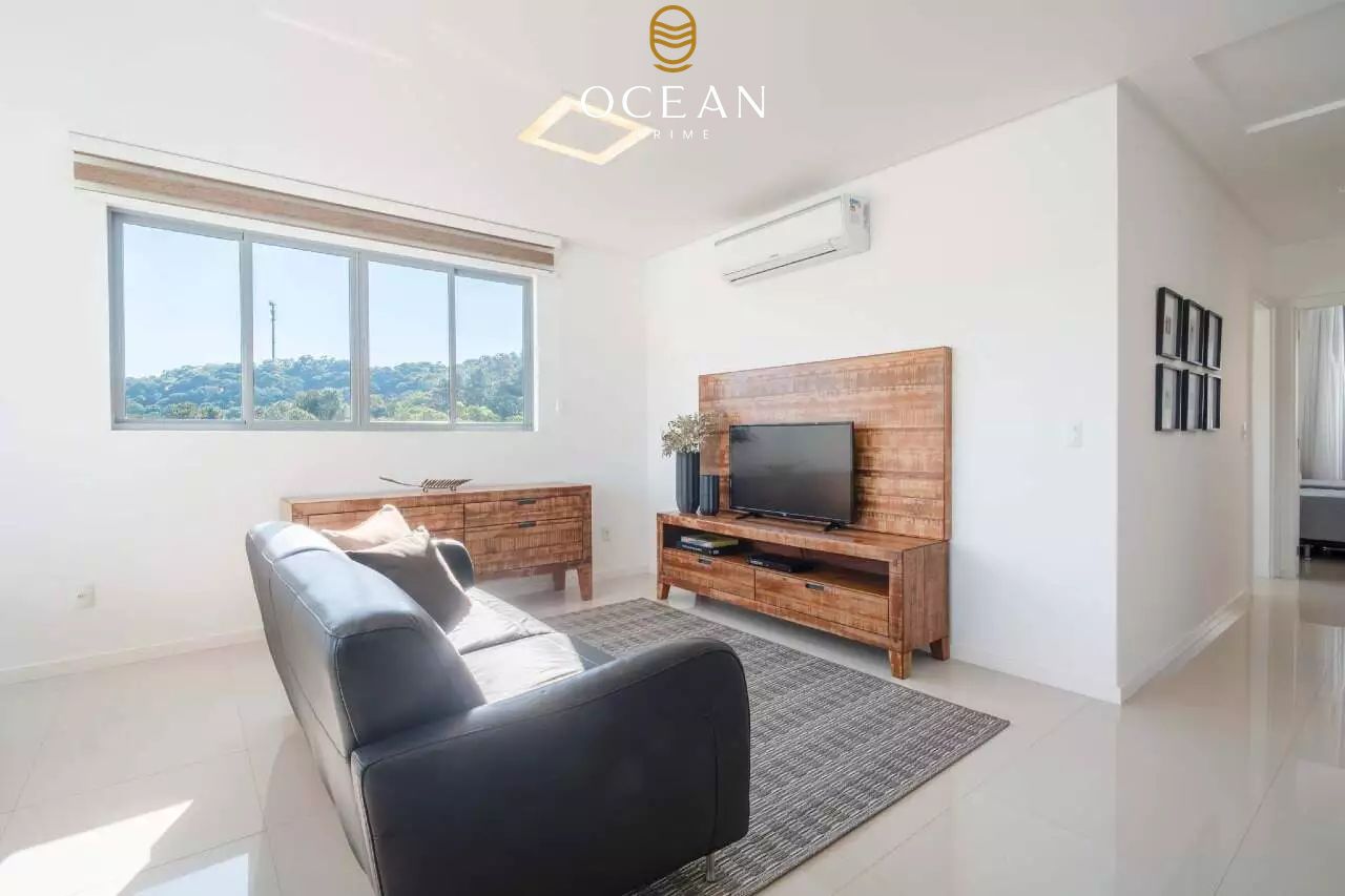 Apartamento à venda no Pioneiros: 