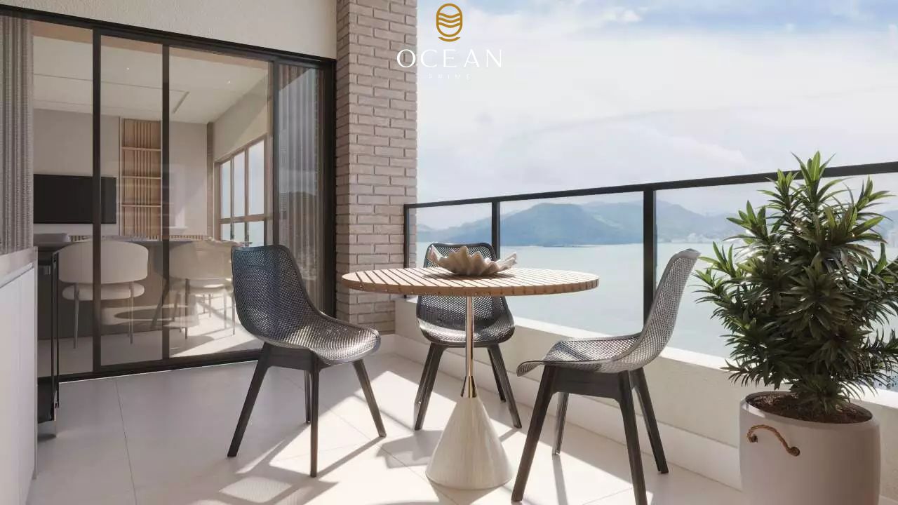 Apartamento Duplex à venda no Pioneiros: 