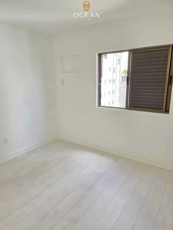 Apartamento à venda no Frente Mar: