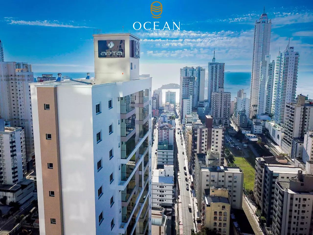 Apartamento à venda em Centro, Balneário Camboriú/SC — foto principal