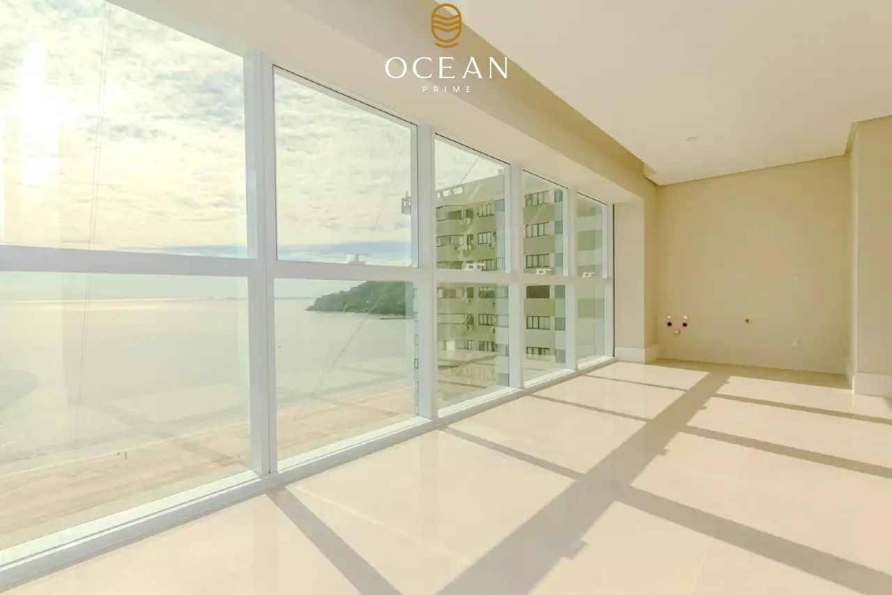 Apartamento à venda no Frente Mar: