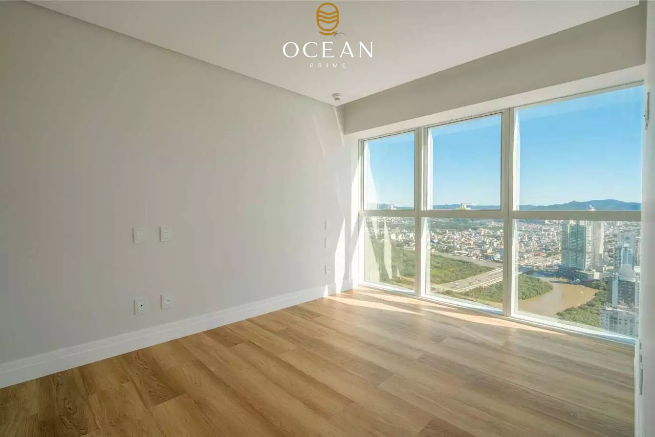 Apartamento à venda no Frente Mar: