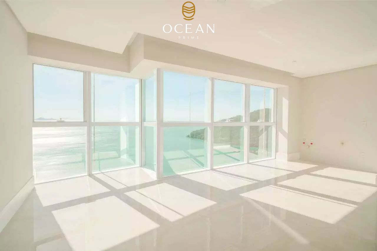 Apartamento à venda no Frente Mar: