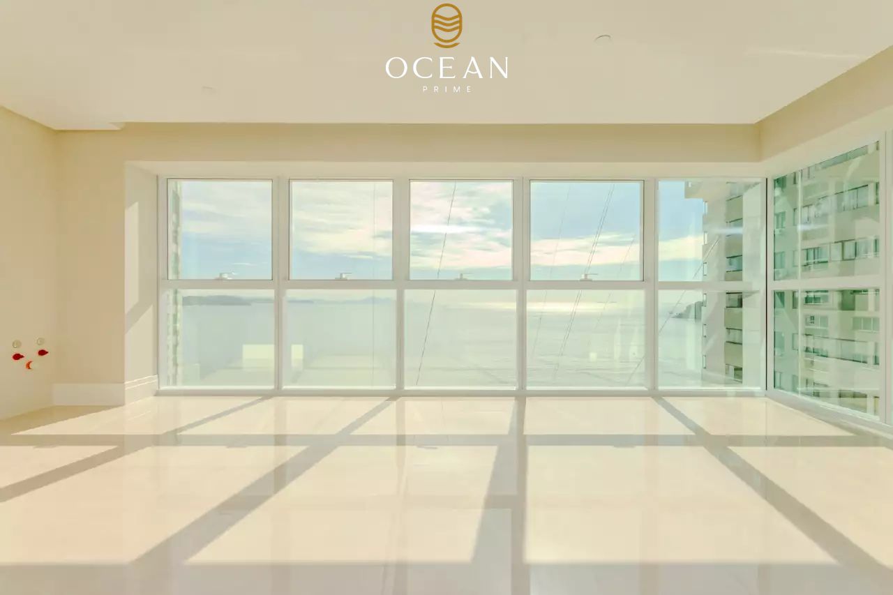 Apartamento à venda no Frente Mar: 