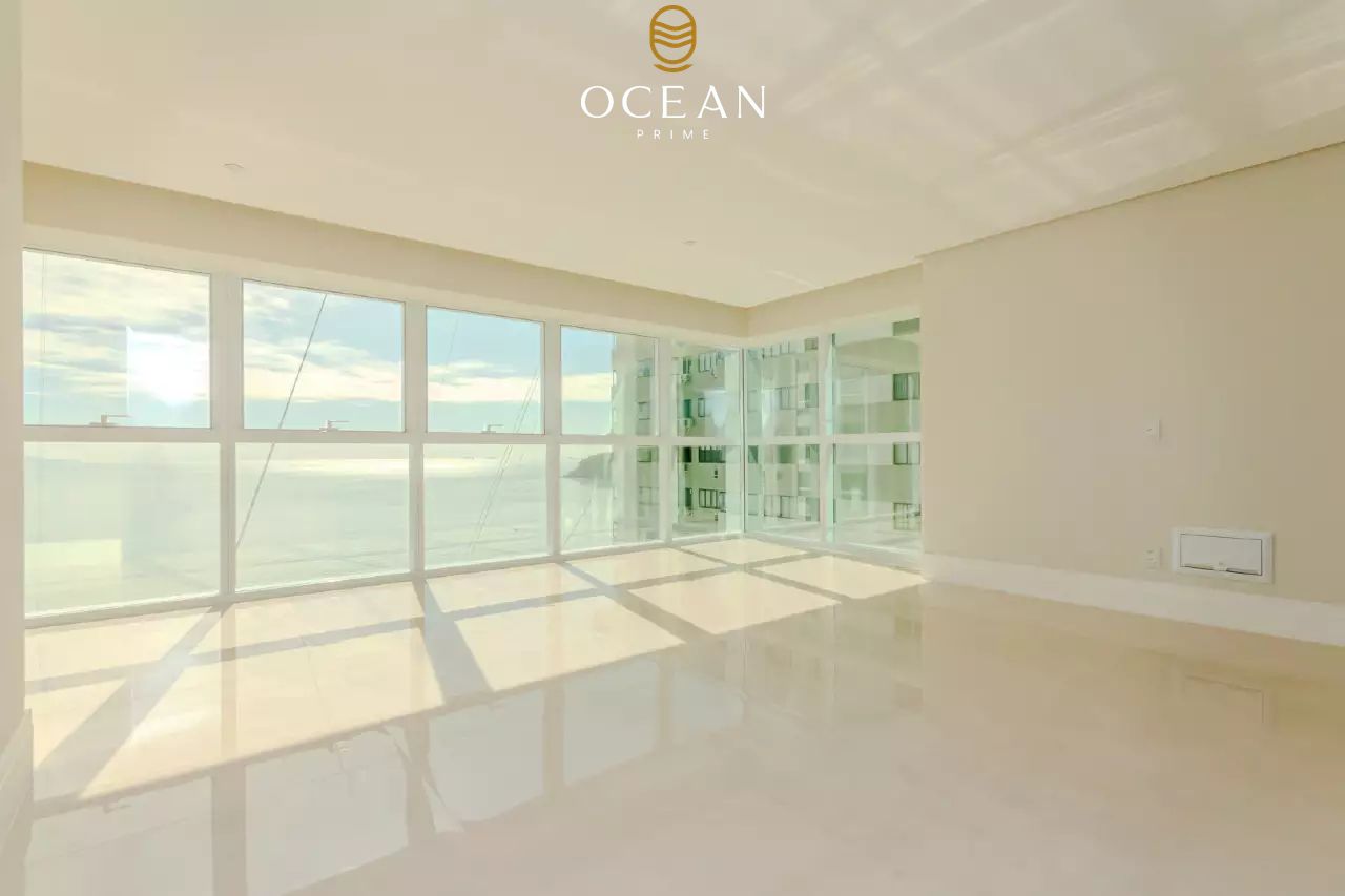 Apartamento à venda no Frente Mar: 