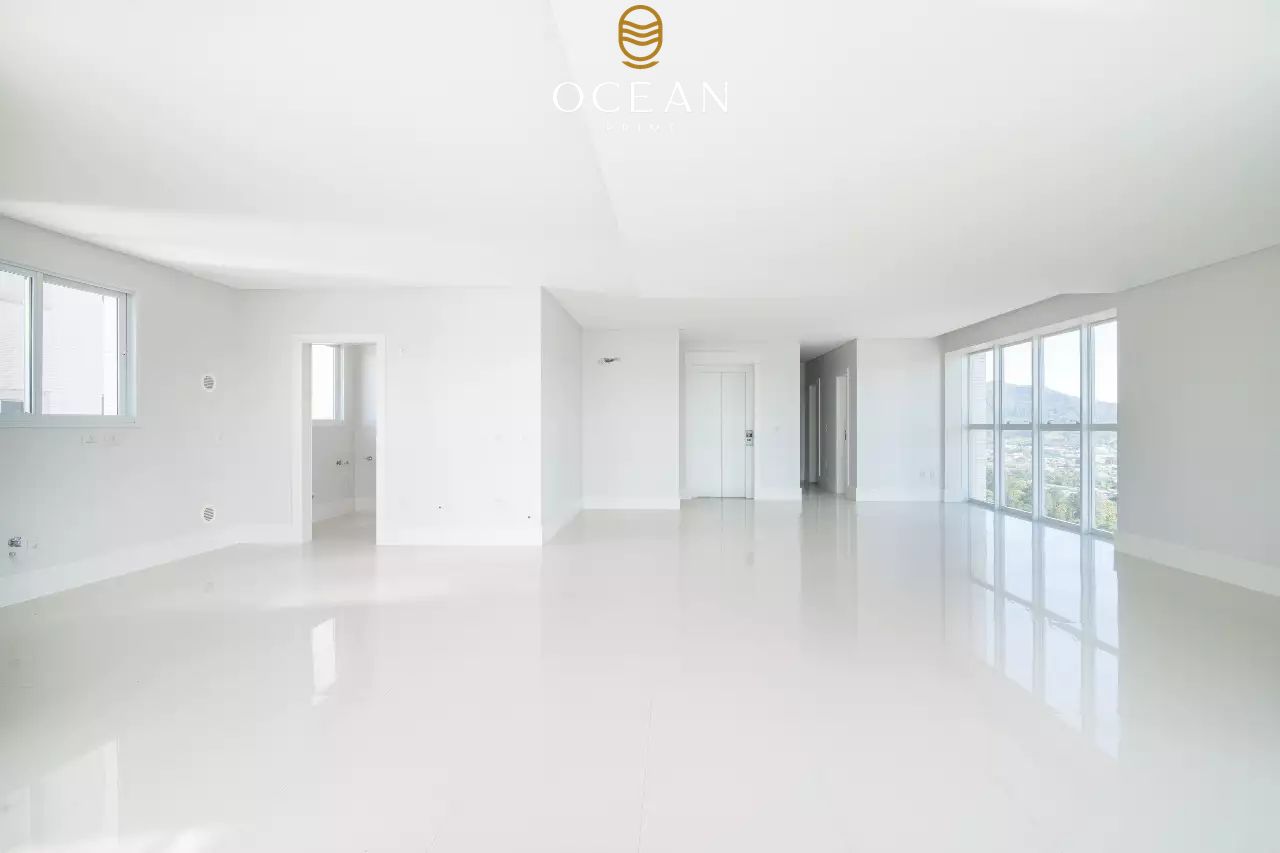 Apartamento à venda no Frente Mar: