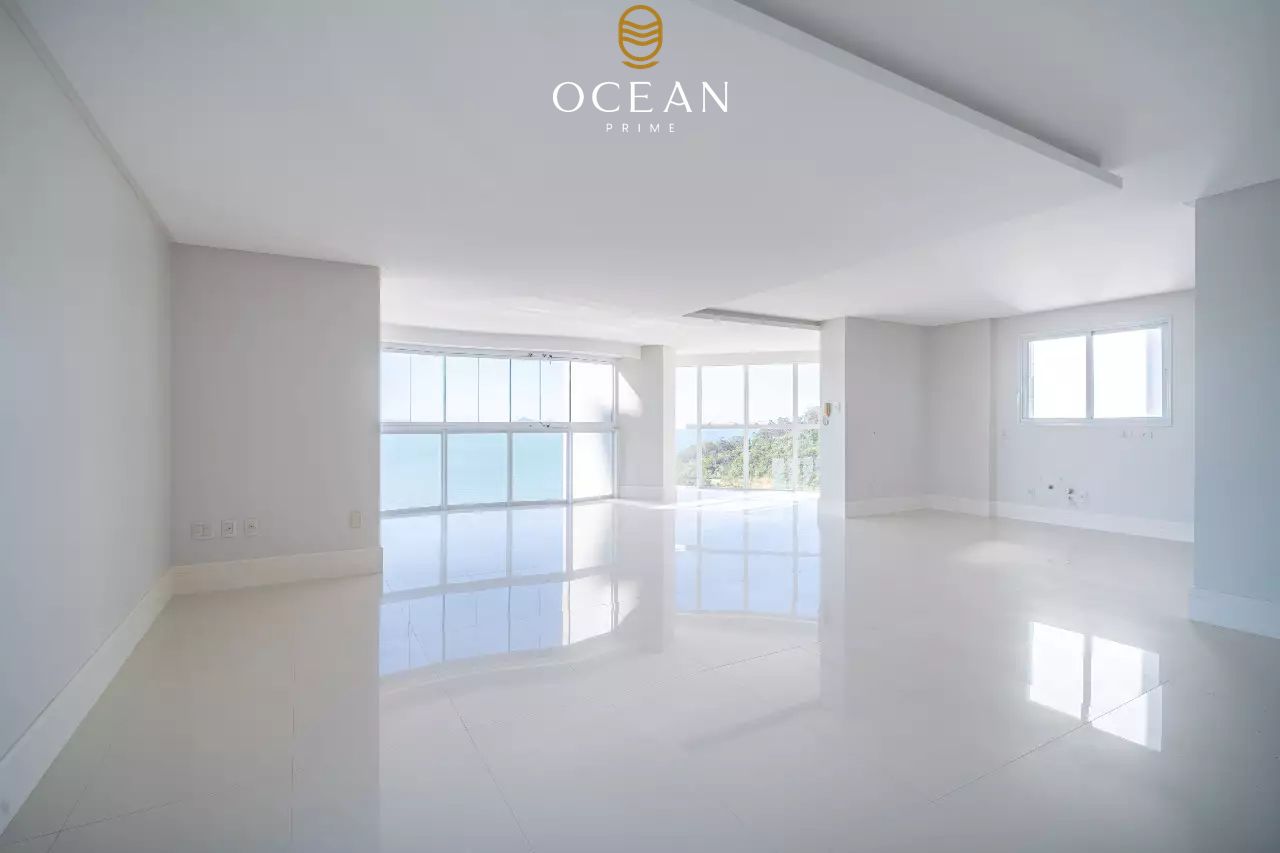 Apartamento à venda no Frente Mar: