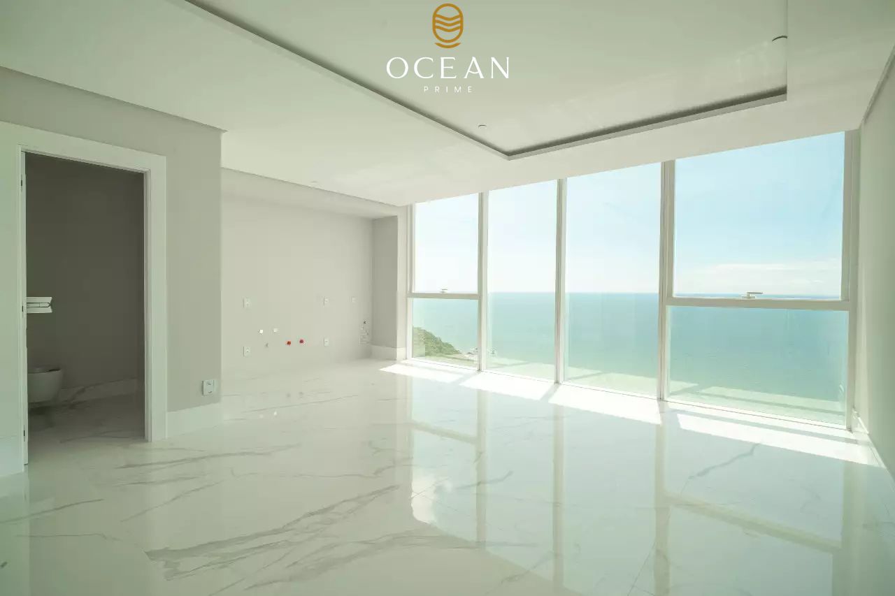 Apartamento à venda no Frente Mar: