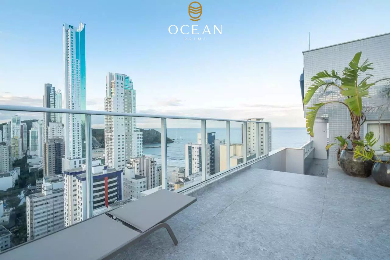 Cobertura Duplex à venda no Centro: 