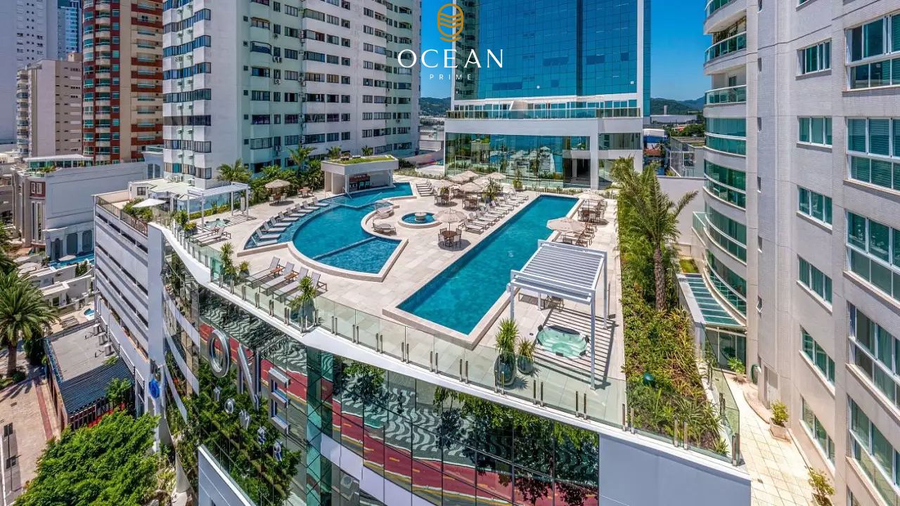 Apartamento a venda no Edifício One Tower em Balneário Camboriú - Frente Mar
