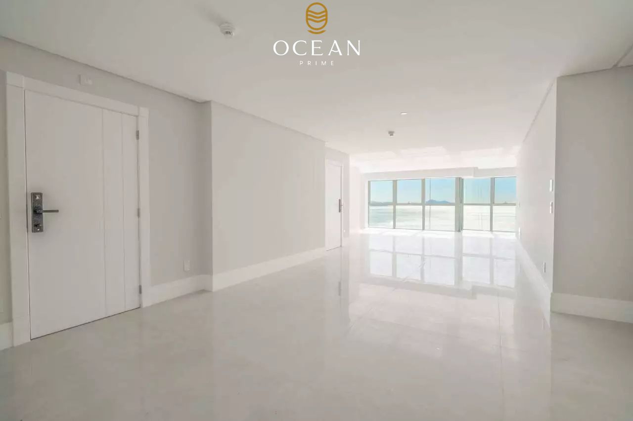 Apartamento à venda no Frente Mar: 